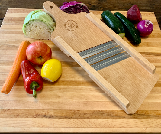 Super Fast Vegetable Slicing with Compact Vegetable Slicer