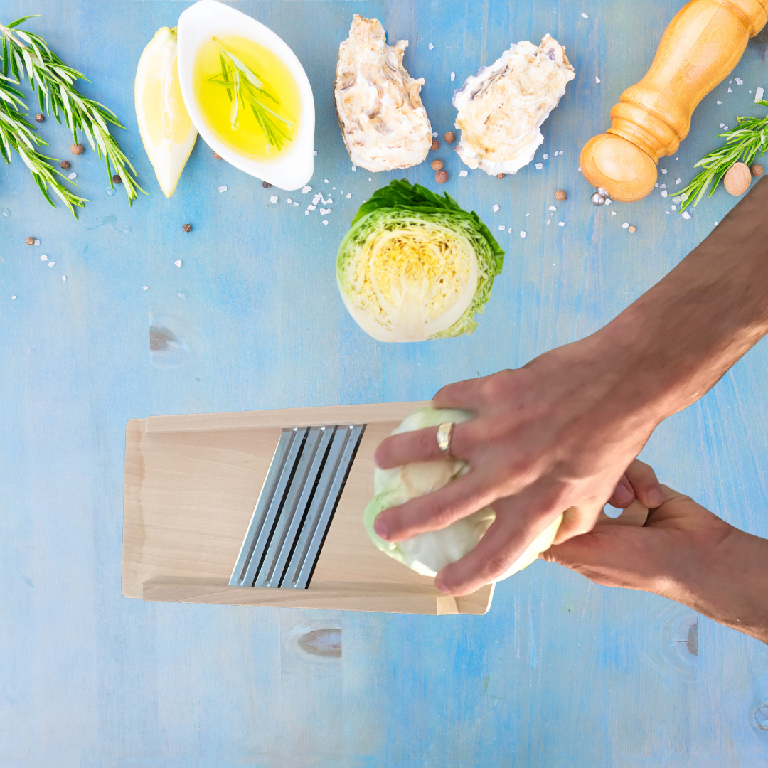 Compact Cabbage Shredder